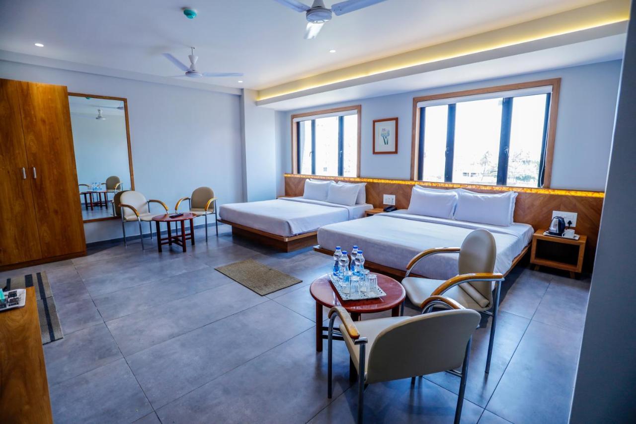 Hotel Om Somnāth Dış mekan fotoğraf