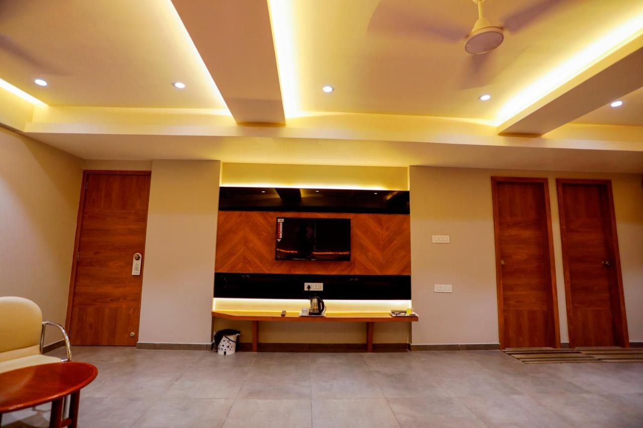 Hotel Om Somnāth Dış mekan fotoğraf
